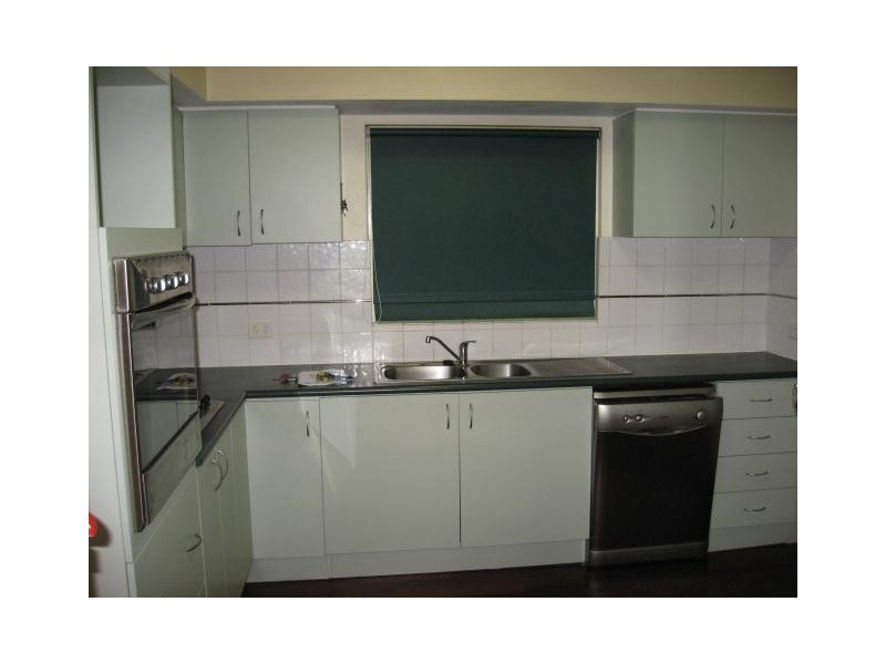 15 Warner Road, High Wycombe WA 6057