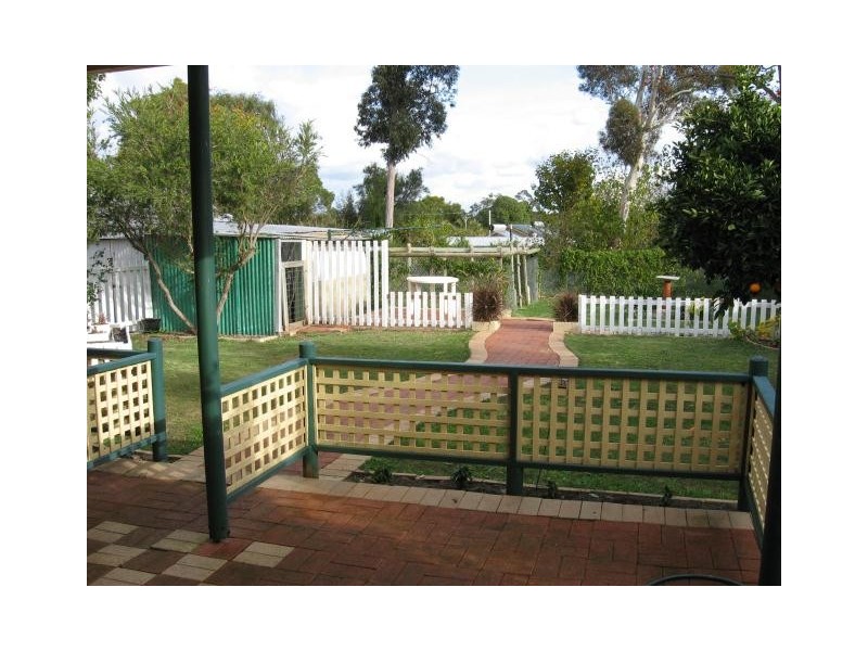 15 Warner Road, High Wycombe WA 6057