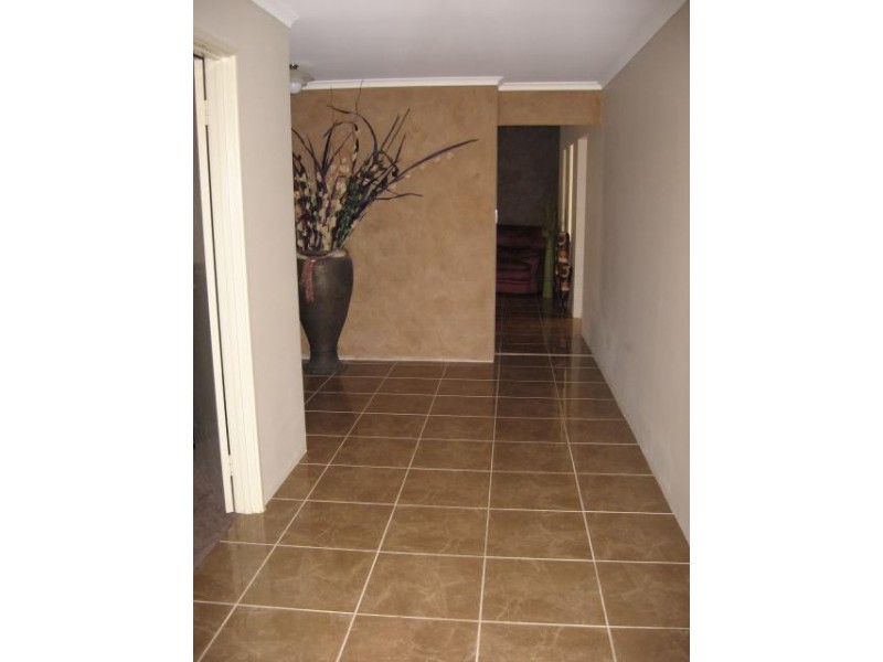 5 Azalea Court, Forrestfield WA 6058