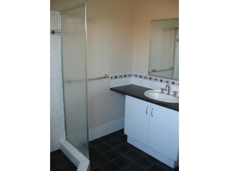 238 Adelaide Street, High Wycombe WA 6057