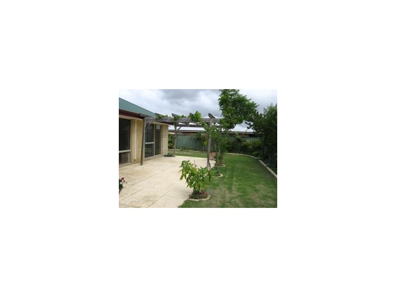 238 Adelaide Street, High Wycombe WA 6057