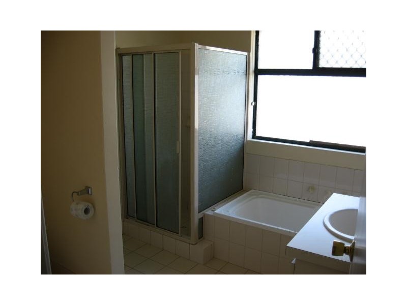 100 Wittenoom Road, High Wycombe WA 6057