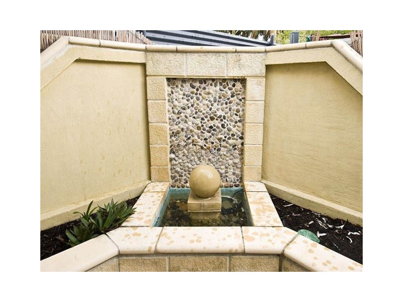 7/7 Warlu Place, High Wycombe WA 6057