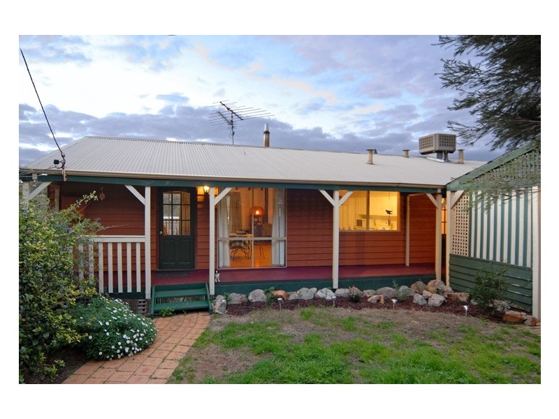 34 Dryandra Crescent, Darlington WA 6070