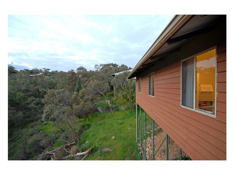 34 Dryandra Crescent, Darlington WA 6070