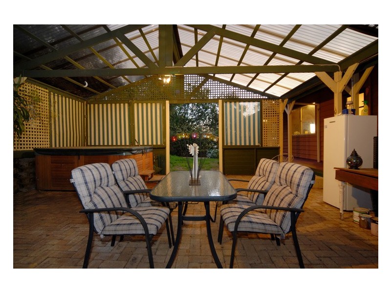 34 Dryandra Crescent, Darlington WA 6070