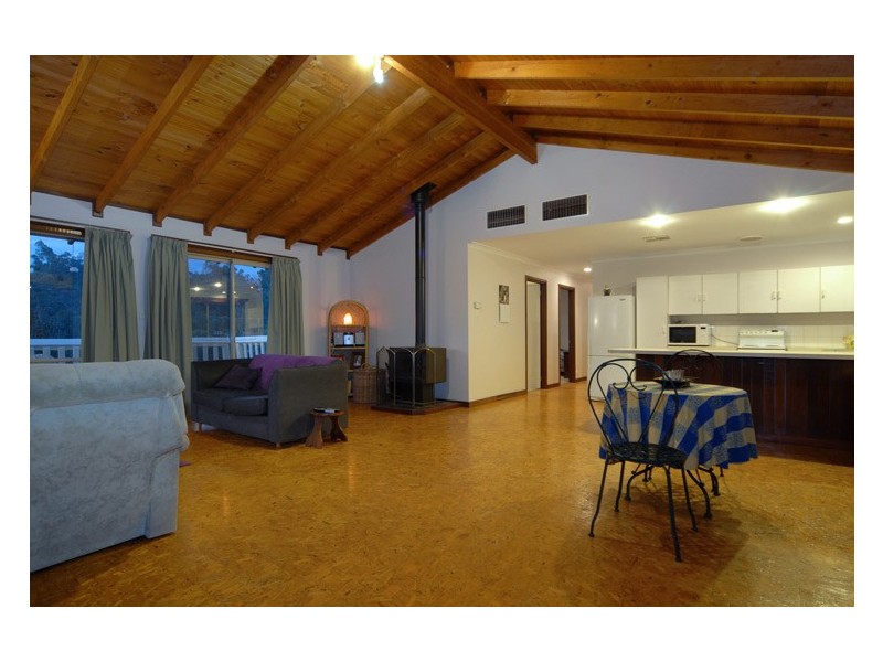 34 Dryandra Crescent, Darlington WA 6070