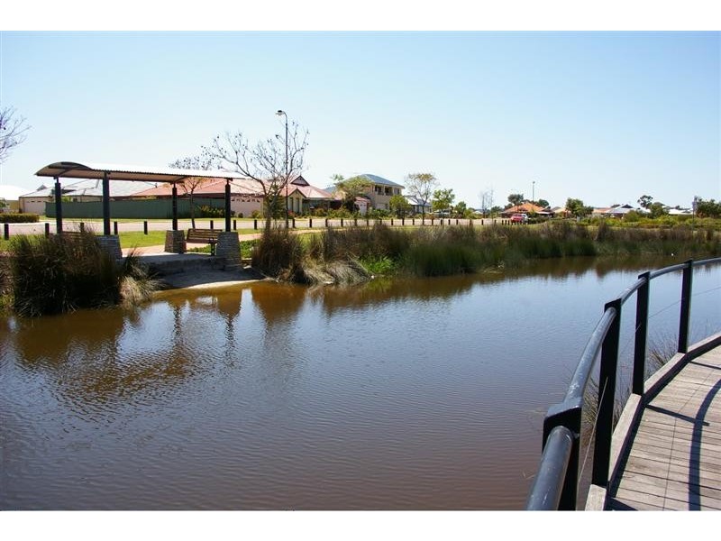 Lot 806 (part lot 10) Larwood Crescent, High Wycombe WA 6057