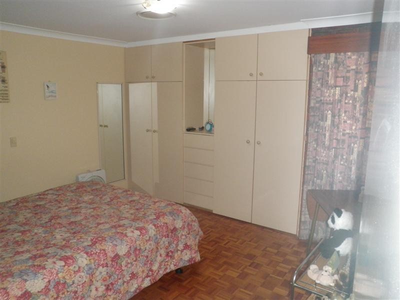 2 Chancery Court, Forrestfield WA 6058