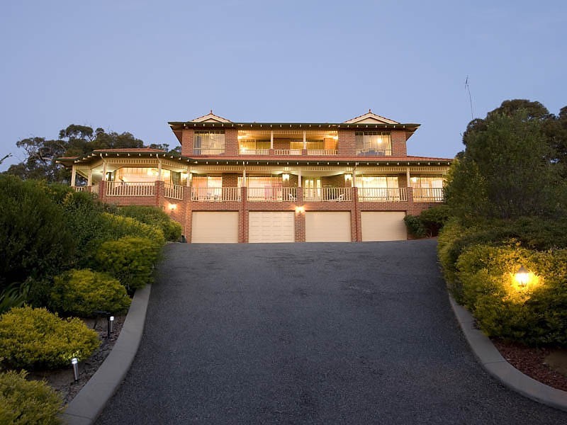 198 Lewis Road, Forrestfield WA 6058