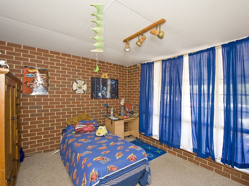 83 Newburn Road, High Wycombe WA 6057