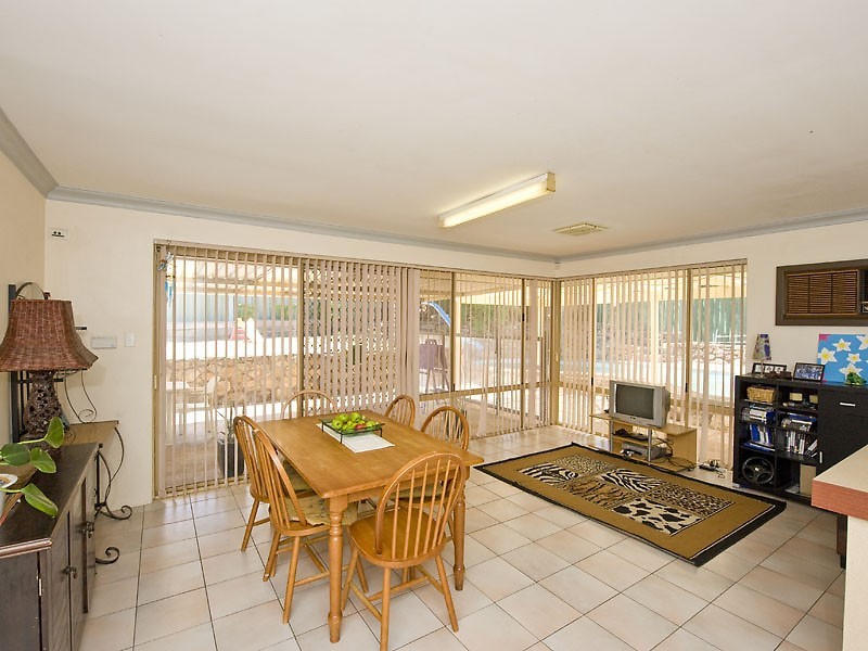 83 Newburn Road, High Wycombe WA 6057