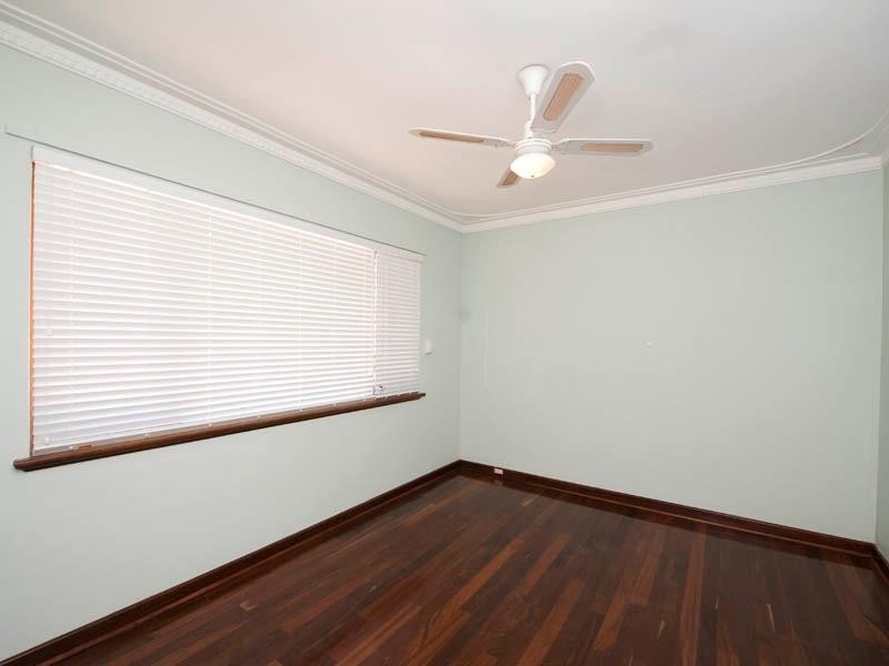 17 Newburn Road, High Wycombe WA 6057