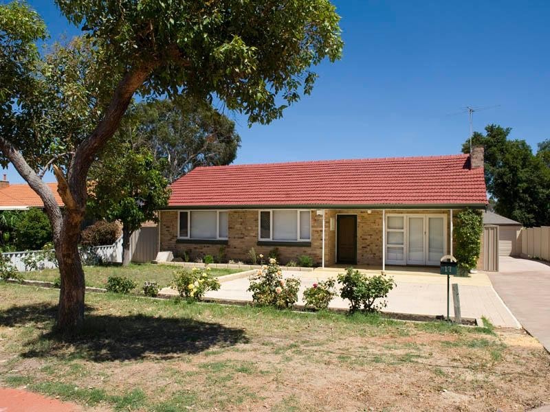 17 Newburn Road, High Wycombe WA 6057