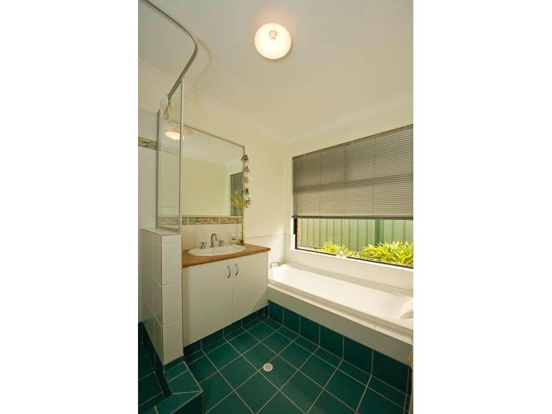 62 Larwood Crescent, High Wycombe WA 6057