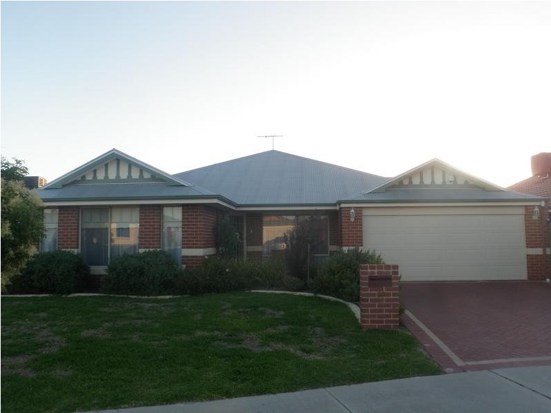 23 Oldham Pass, High Wycombe WA 6057