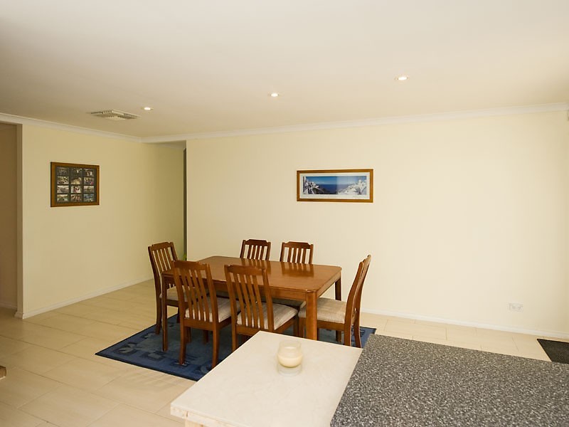 6 Munday Road, High Wycombe WA 6057