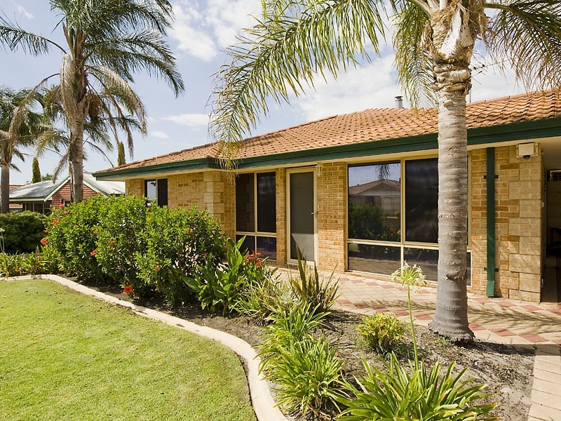 6 Munday Road, High Wycombe WA 6057