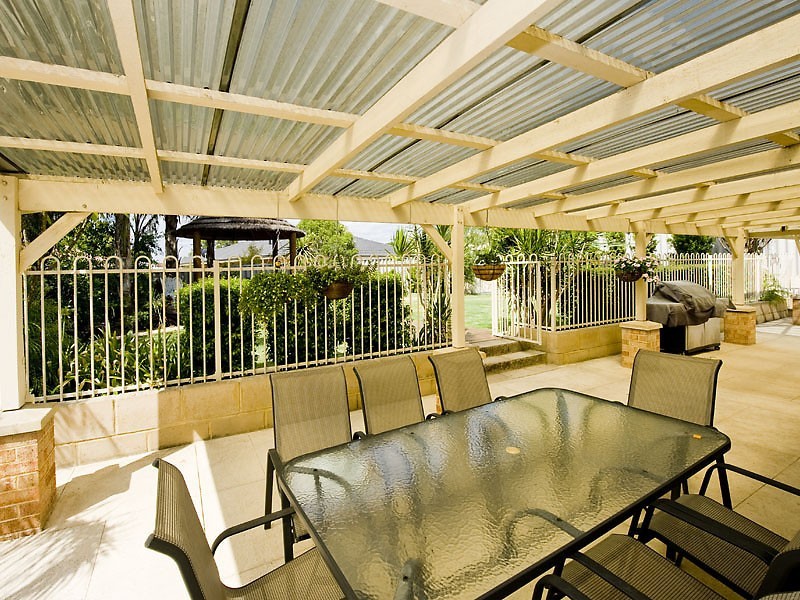 6 Munday Road, High Wycombe WA 6057