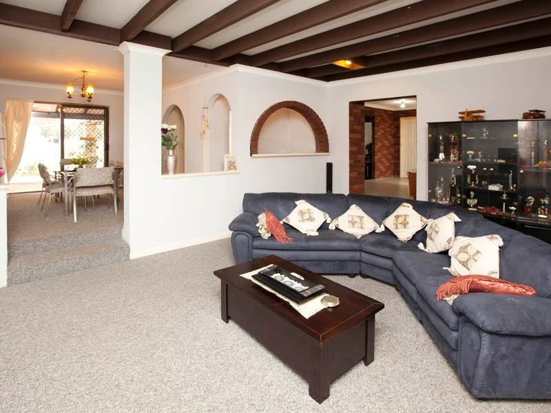 3 Hibiscus Drive, Forrestfield WA 6058