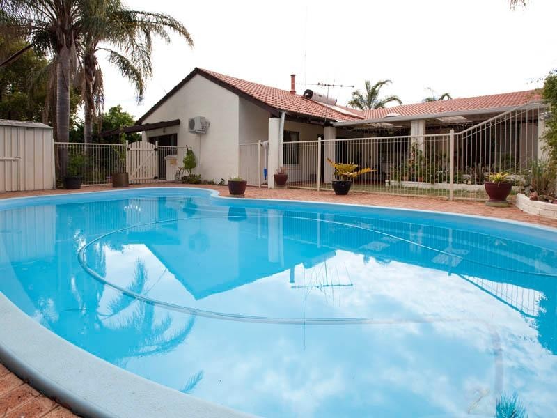 3 Hibiscus Drive, Forrestfield WA 6058