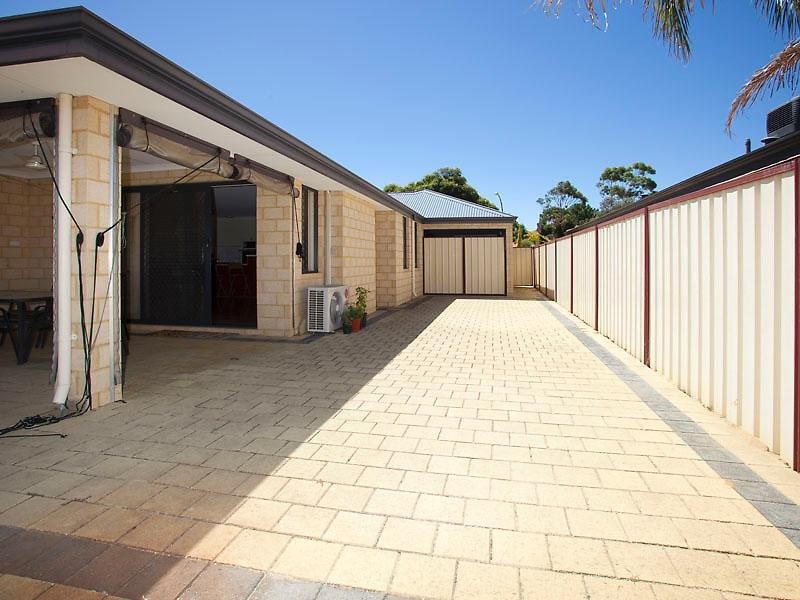11 Ruby Way, Maida Vale WA 6057