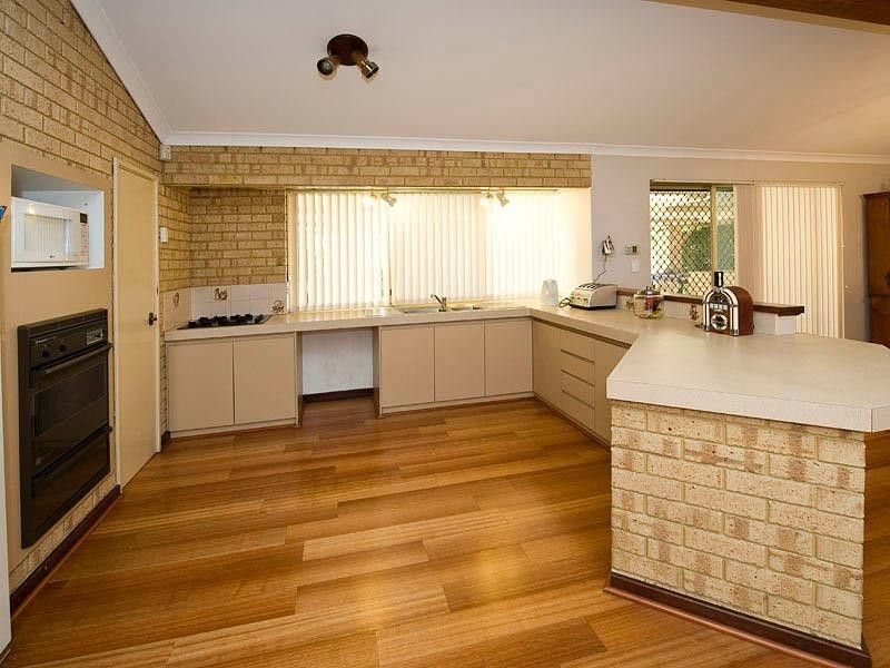1 Emu Court, High Wycombe WA 6057