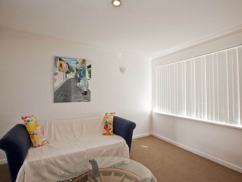 6 Billara Street, Maida Vale WA 6057