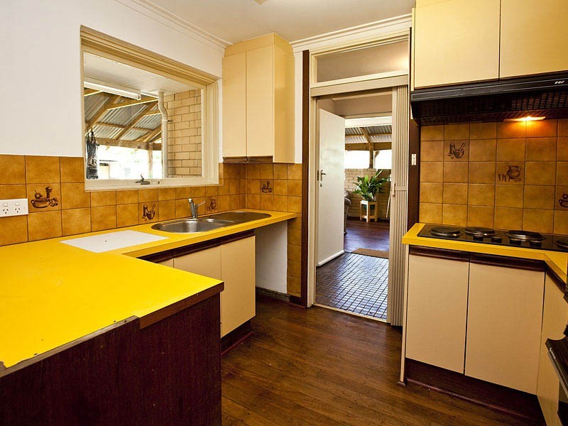 6 Billara Street, Maida Vale WA 6057