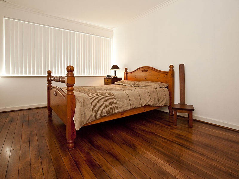 6 Billara Street, Maida Vale WA 6057