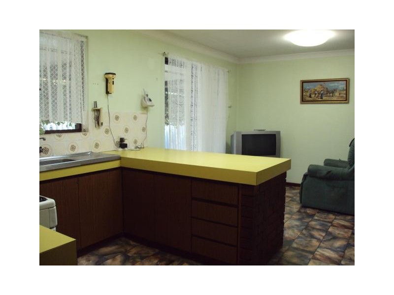 6 Range Court, High Wycombe WA 6057
