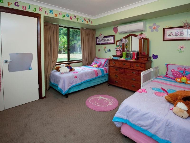 43 Lilian Rd, Maida Vale WA 6057