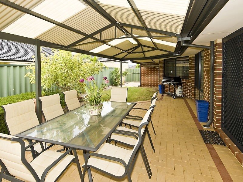 21 FOXTON BLVD, High Wycombe WA 6057