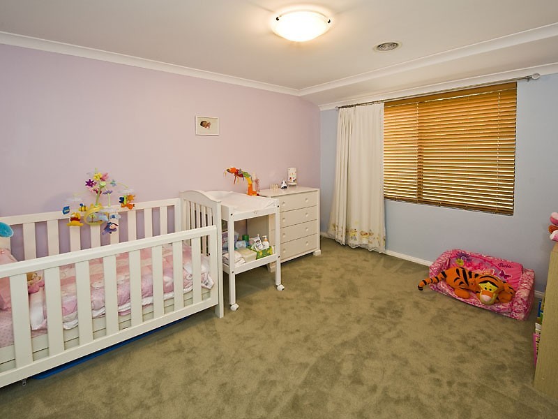 21 FOXTON BLVD, High Wycombe WA 6057