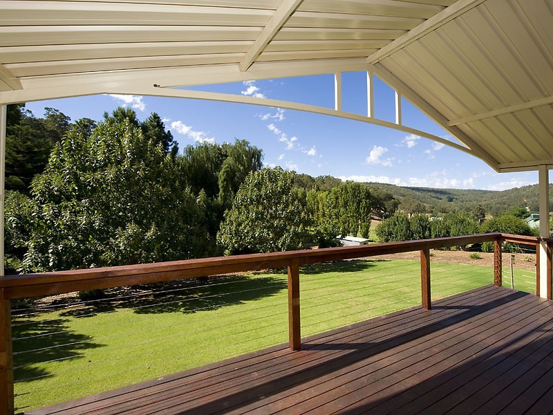 70 Lawnbrook Rd East, Bickley WA 6076