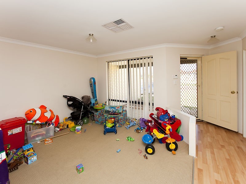 11 Fleet Circle, High Wycombe WA 6057