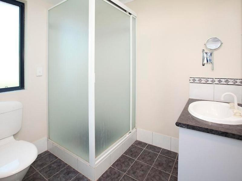 4 Foxglove Avenue, High Wycombe WA 6057