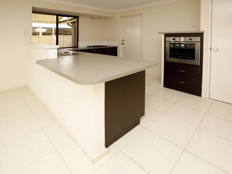 82 Hardey East Road, Wattle Grove WA 6107