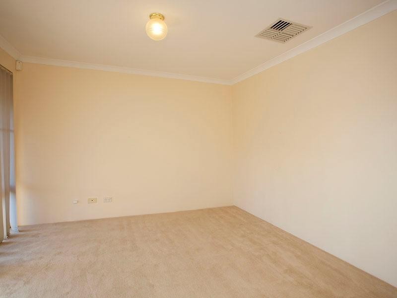 25 Regelia Turn, Ellenbrook WA 6069