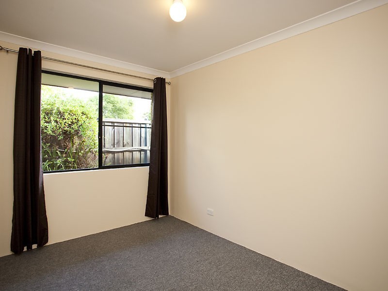 25 Regelia Turn, Ellenbrook WA 6069
