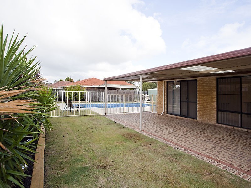 25 Regelia Turn, Ellenbrook WA 6069