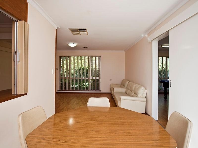 15  Berle Way, High Wycombe WA 6057