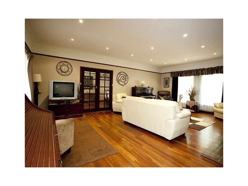 50 Grove Road, Walliston WA 6076
