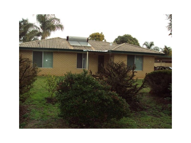 209 Newburn Road, High Wycombe WA 6057