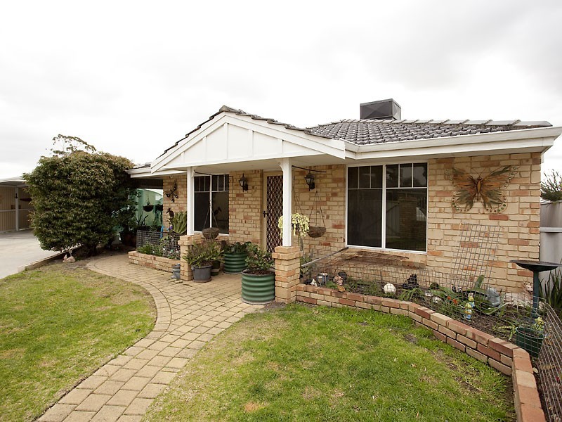 5 Bodney Court, High Wycombe WA 6057