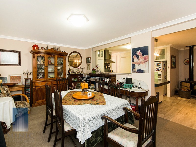 81 Rostrata Avenue, Willetton WA 6155