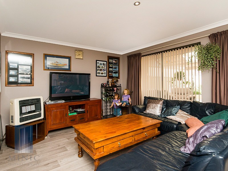 81 Rostrata Avenue, Willetton WA 6155