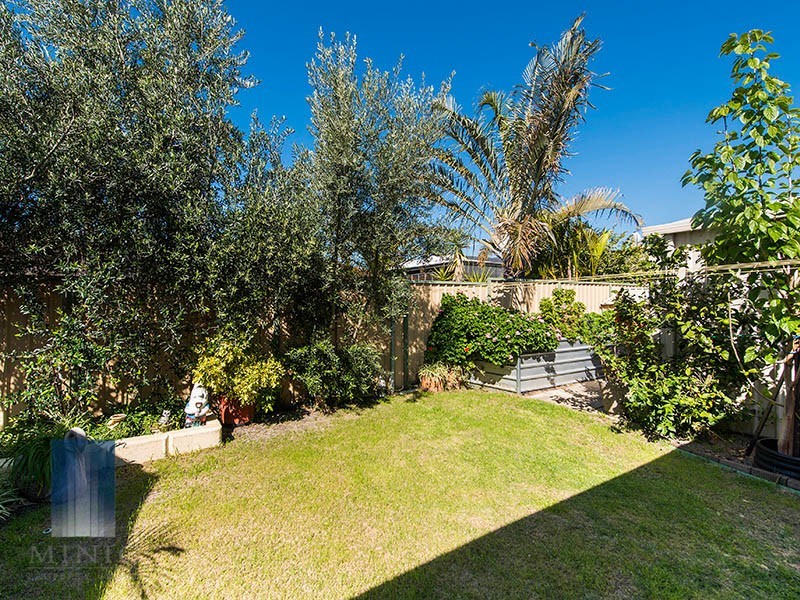 81 Rostrata Avenue, Willetton WA 6155