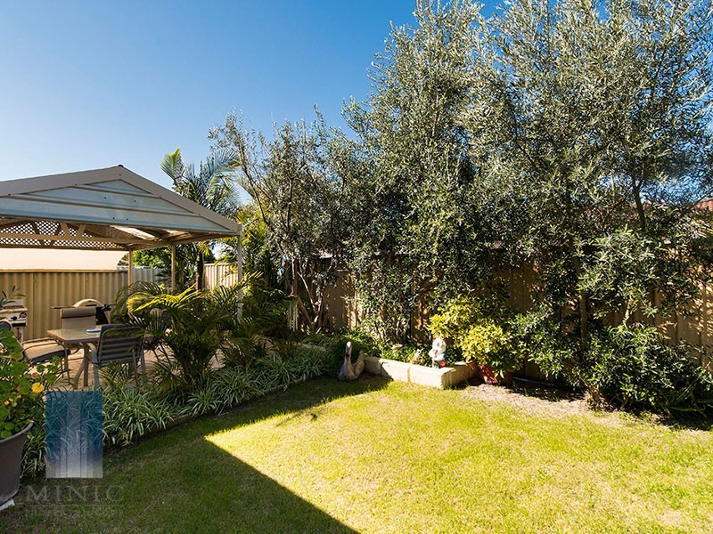 81 Rostrata Avenue, Willetton WA 6155