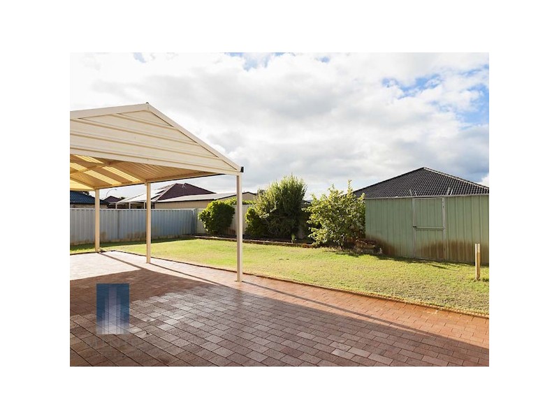 24 Prince Regent Boulevard, Gosnells WA 6110